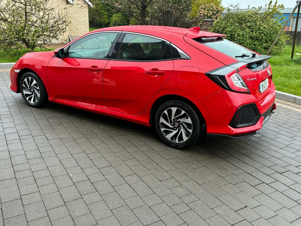 2019 Honda civic 1.6 diesel - Image 4