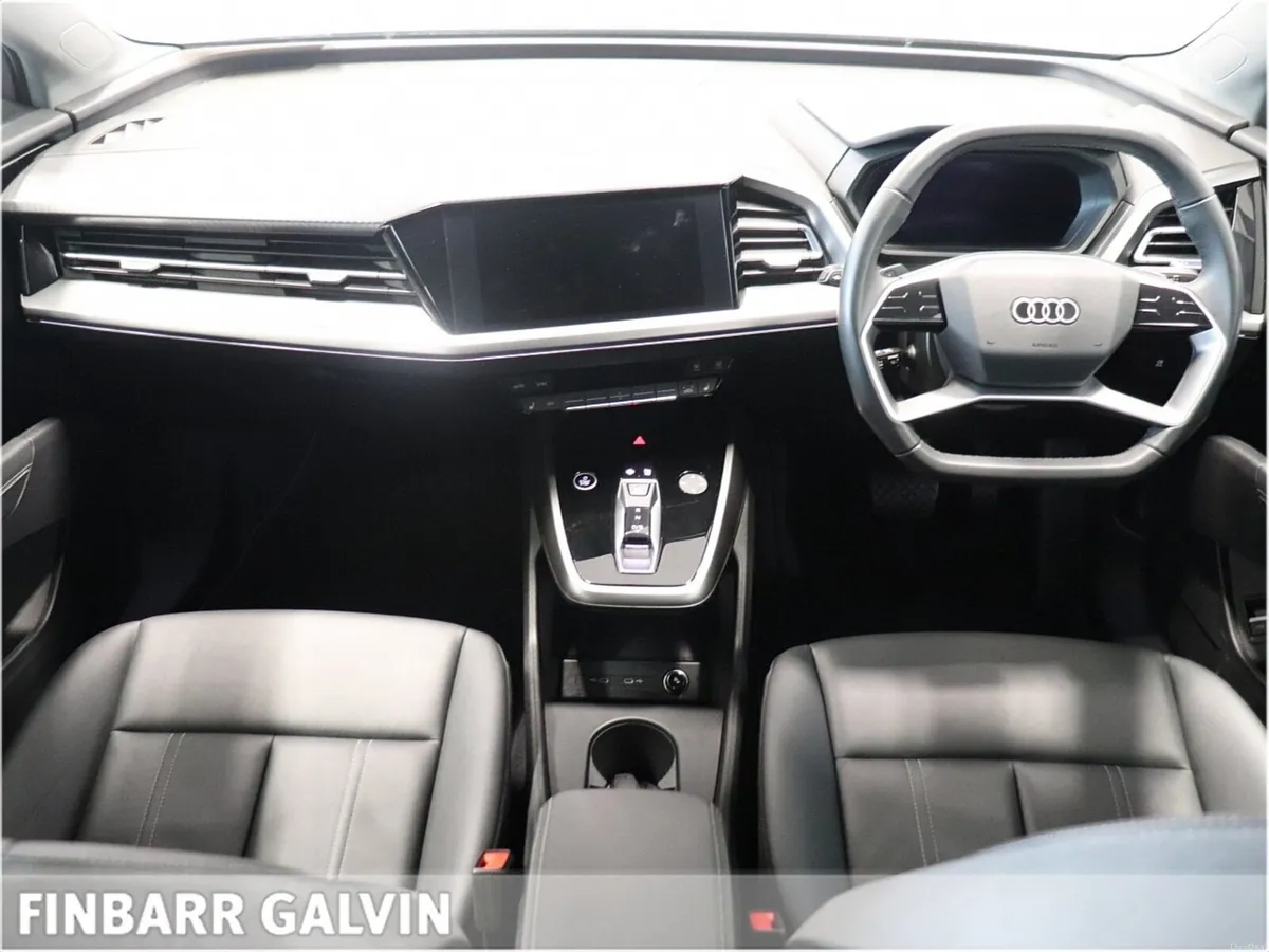 AUDI Q4 E-TRON 35 SPORT - Image 4