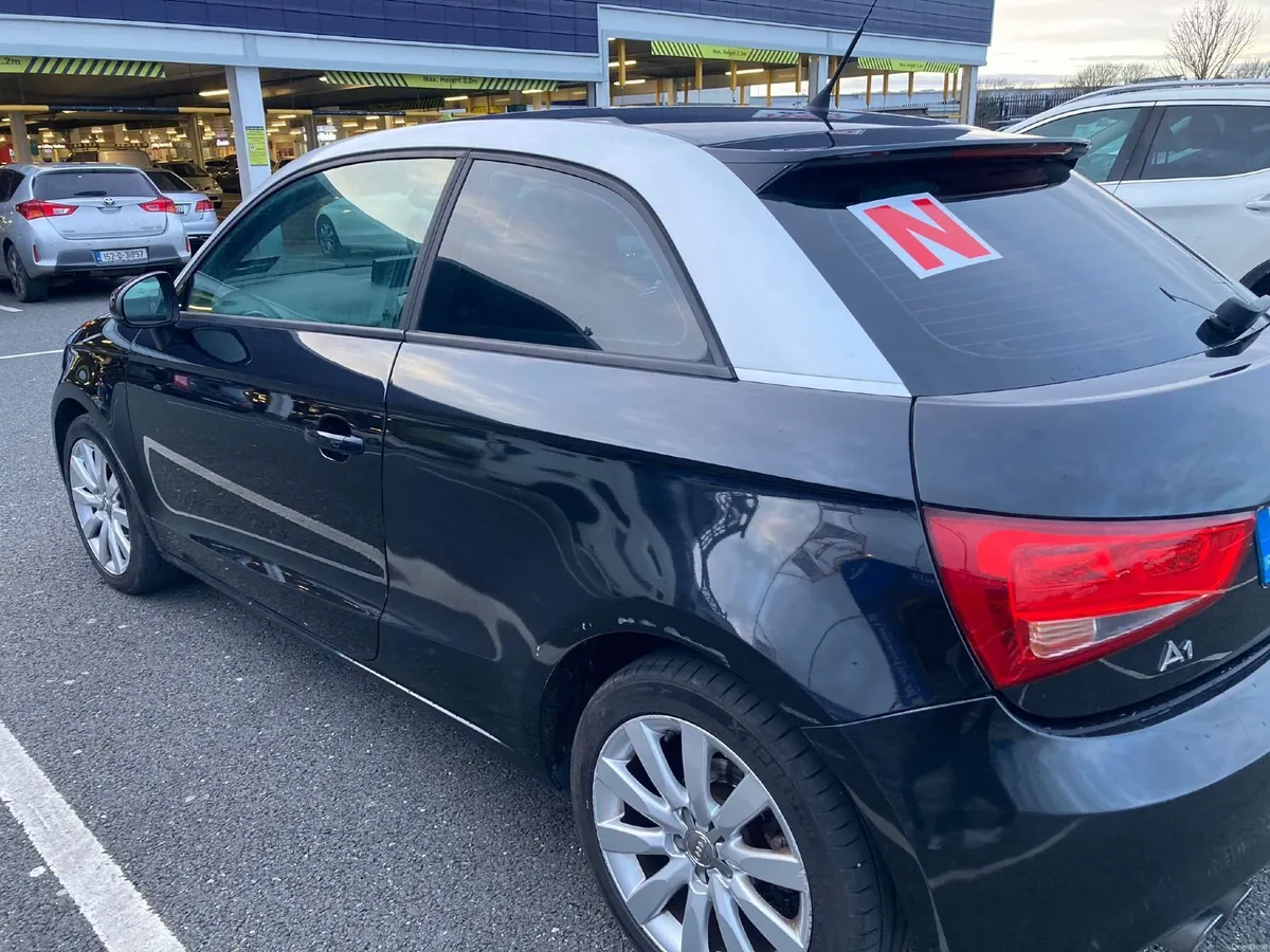 Audi A1 2011 - Image 3