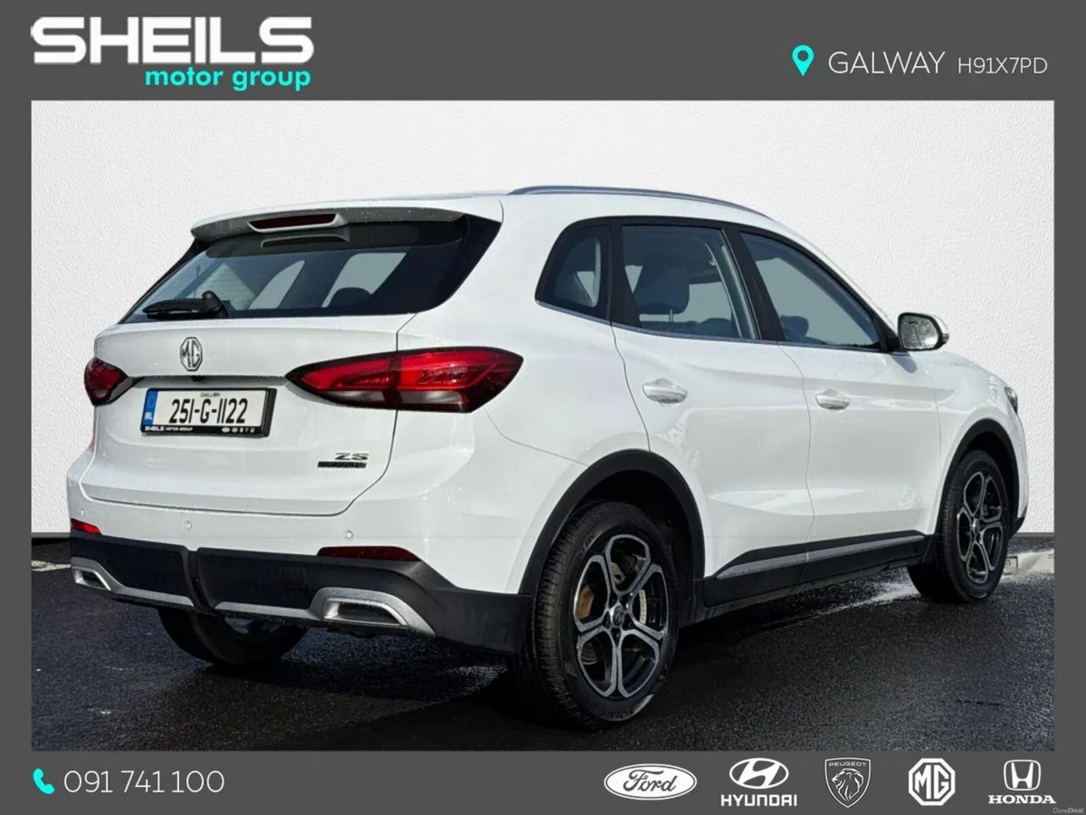 MG ZS Excite HEV - Image 2
