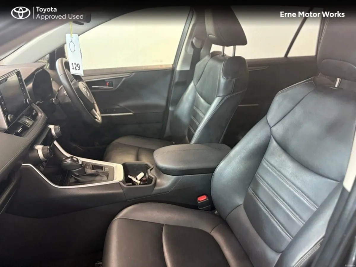 Toyota RAV4 RAV4 HYBRID SOL 4DR AUTO REDUCED -1500 - Image 6