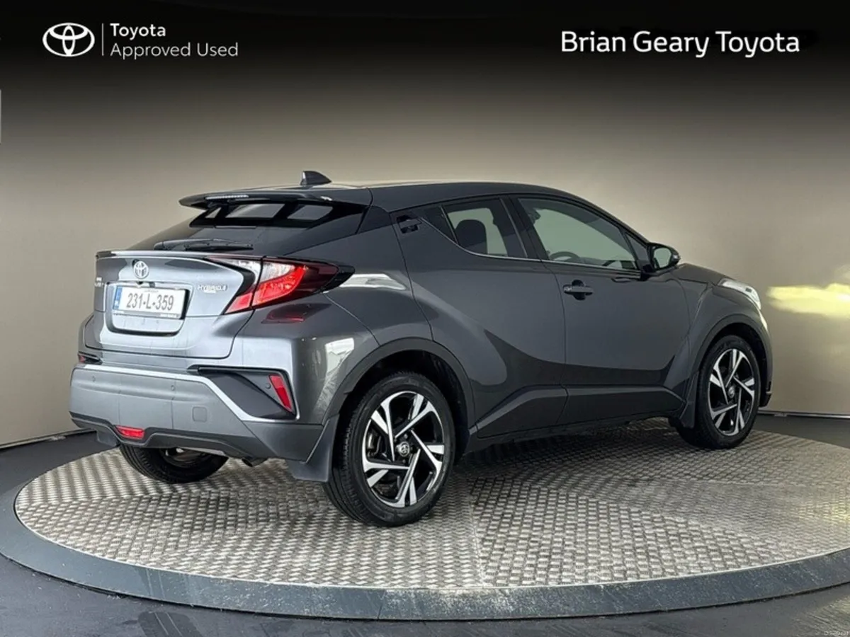 Toyota C-HR C-HR HYBRID SPORT - Image 2