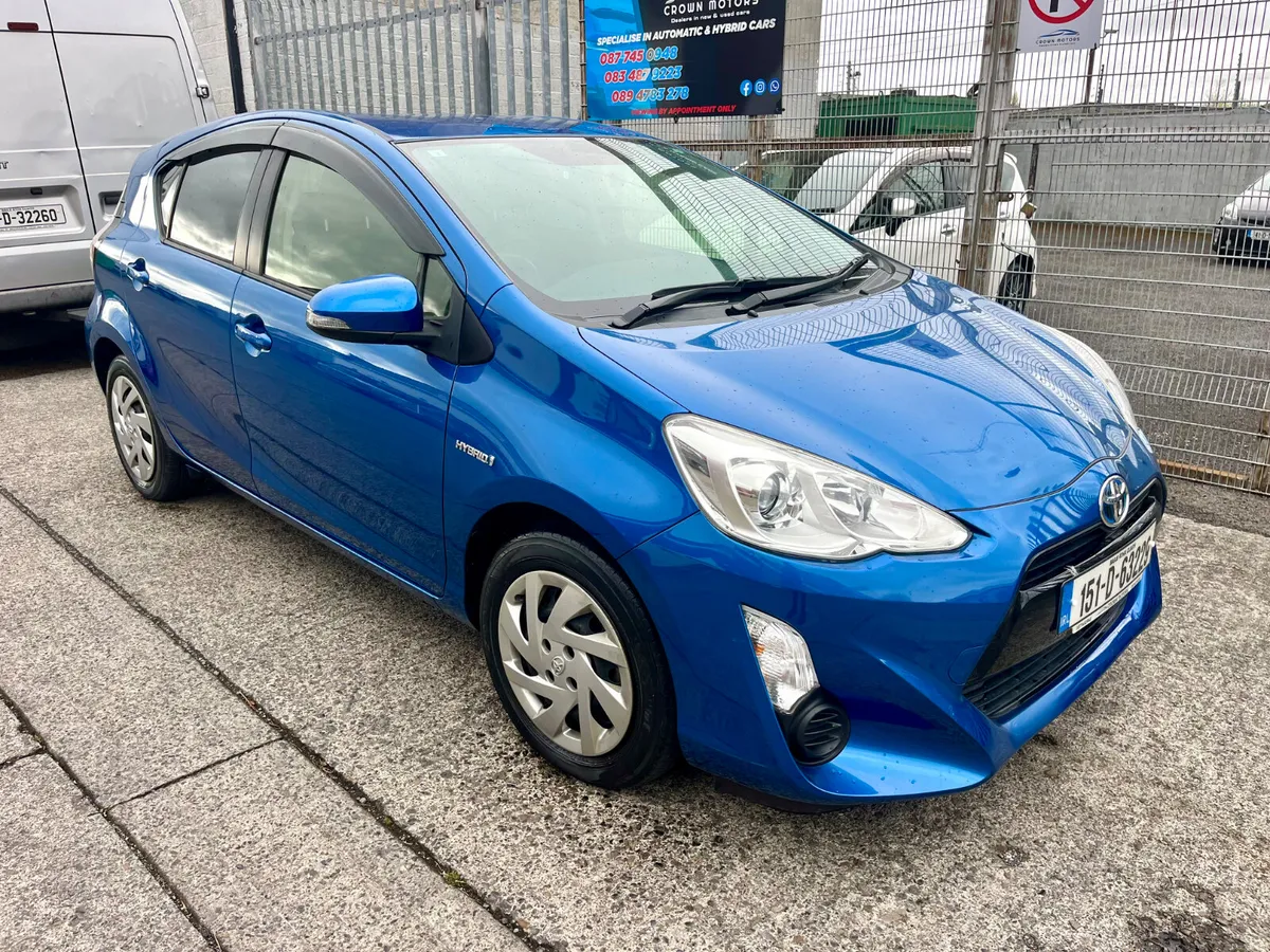 2015 Toyota Aqua  hybrid Leather spec - Image 6