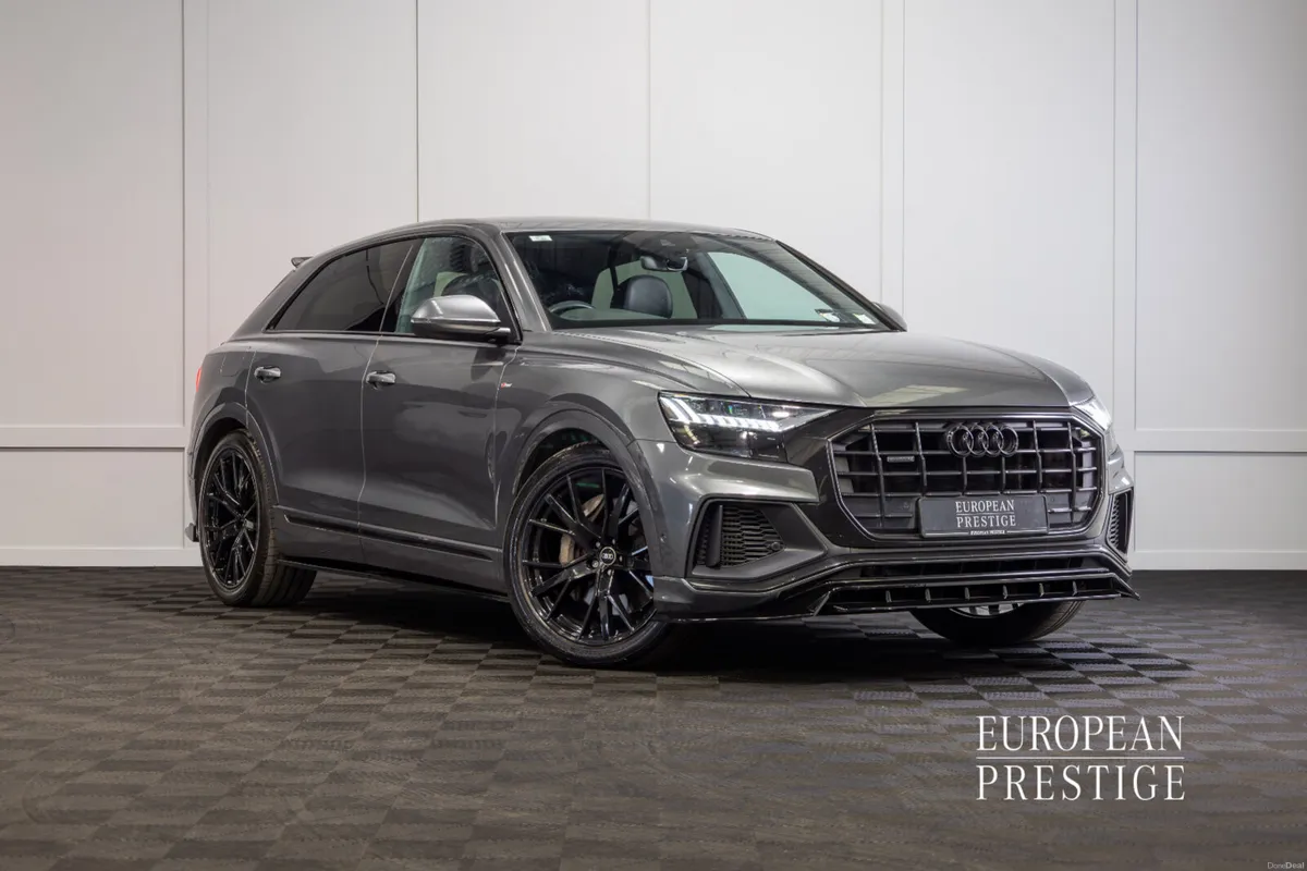 212 Audi Q8 55 TFSIe S-Line Quattro - Image 1