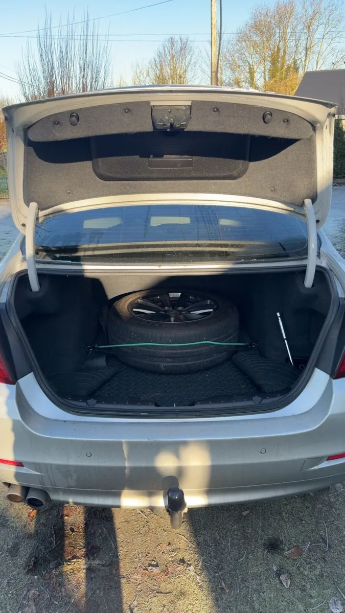 BMW 5-Series 2015 (low mileage) - Image 3