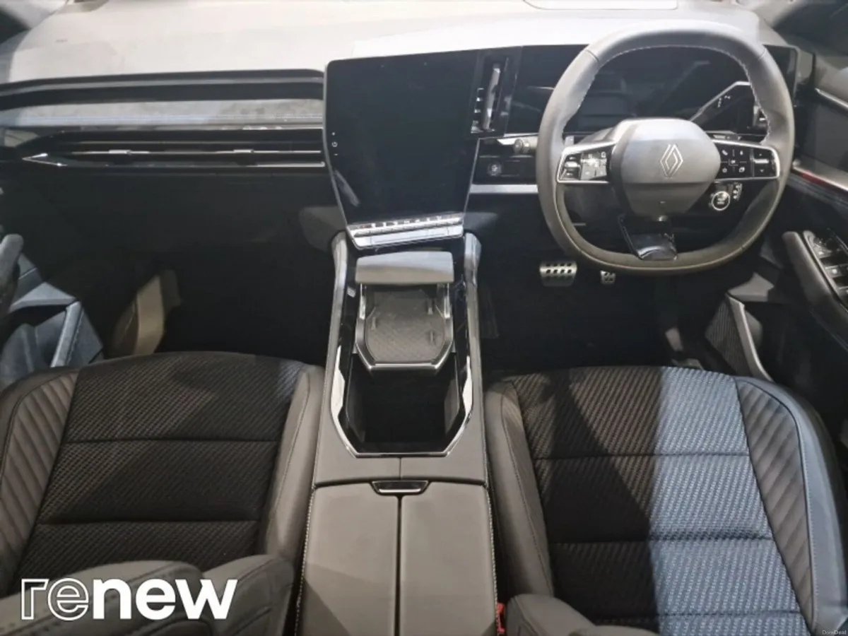 Renault Austral techno esprit Alpine E-Tech 200 Au - Image 3