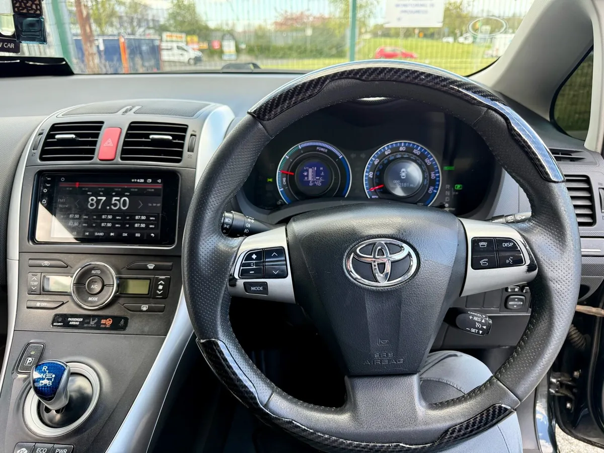 toyota auris - Image 3