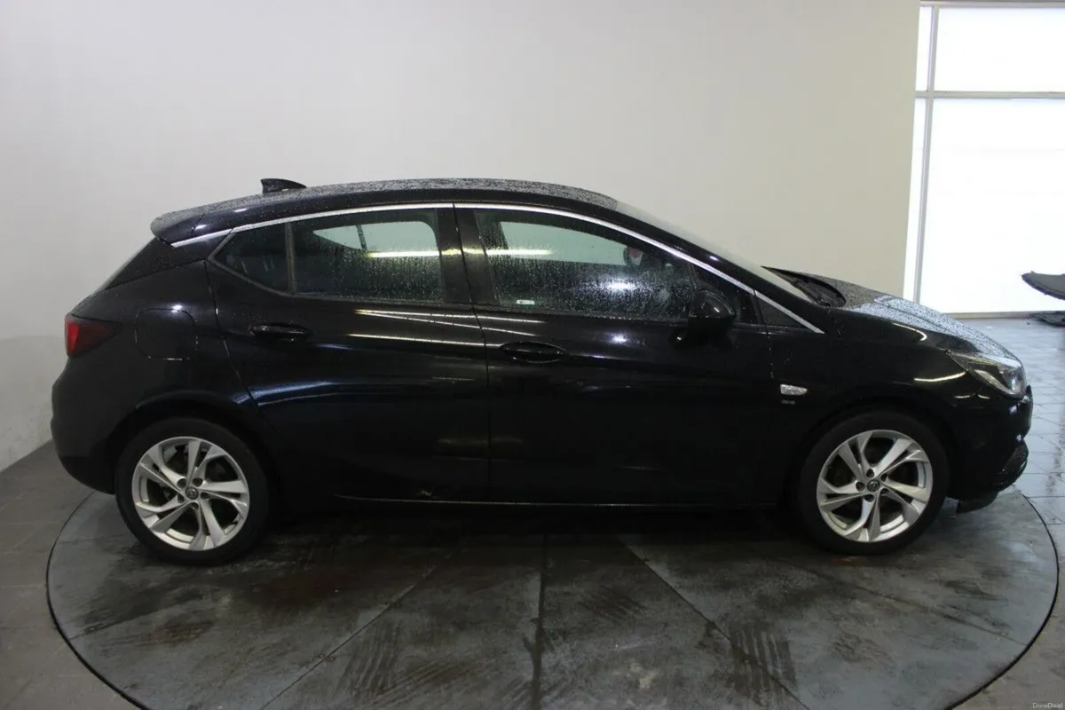 Opel Astra 1.6CDTi 110PS Sri - TENDER 33 - Image 3