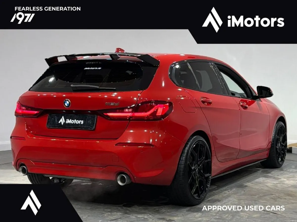 BMW 1-Series LOW MILEAGE DIESEL M-PERFORMACE STYLI - Image 3