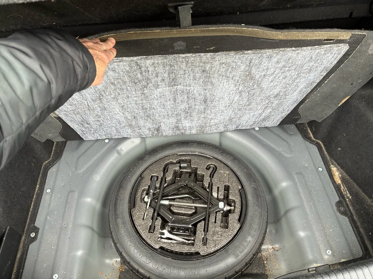 Kia seed 2015 1.4 petrol with new test - Image 4