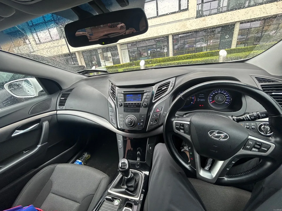 Hyundai i40 2014 LOW MILEAGE NCT 09/26 TAX 05/26 - Image 3