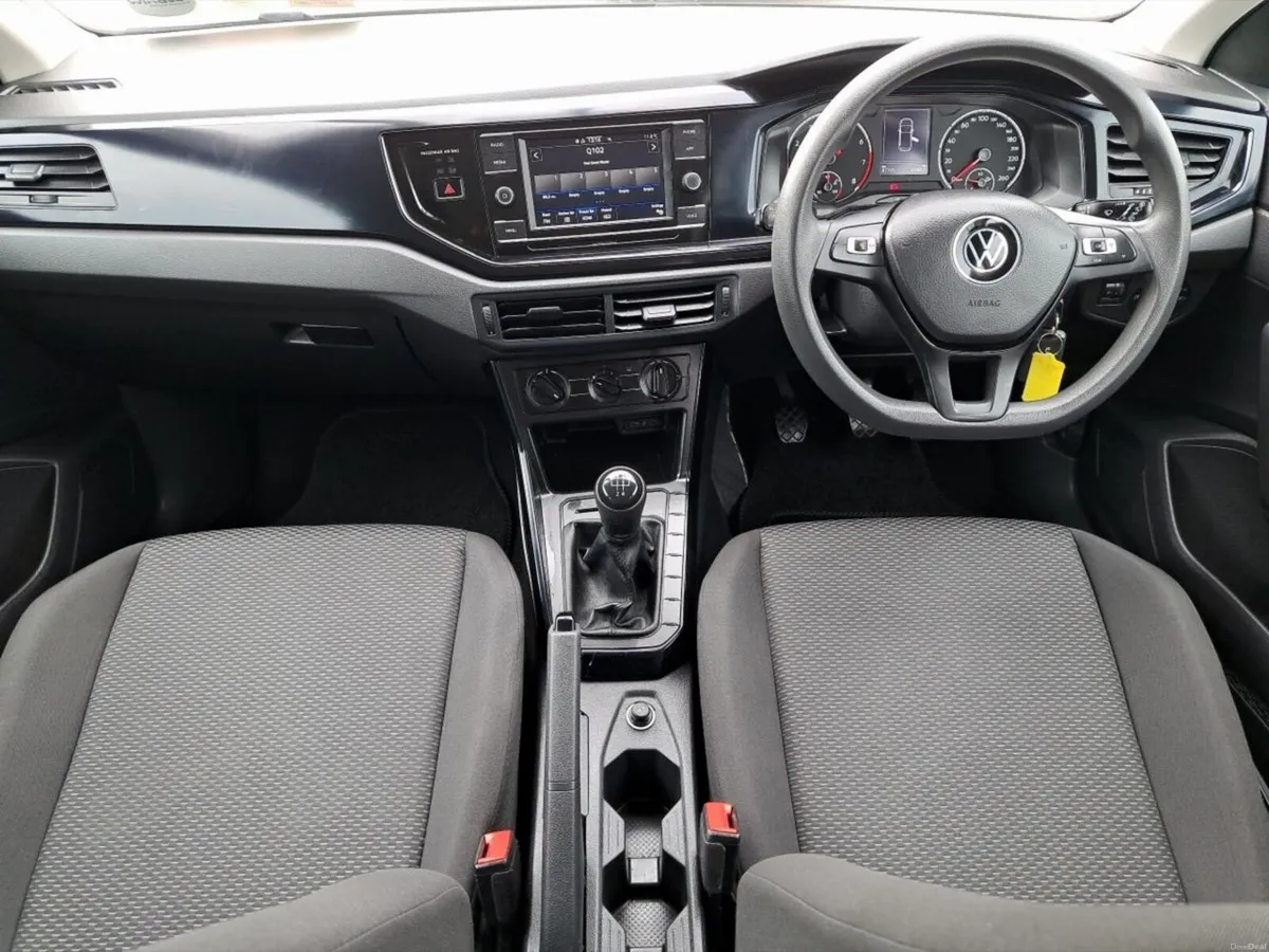 Volkswagen Polo 1.0 TSI 80HP Trendline - Image 4