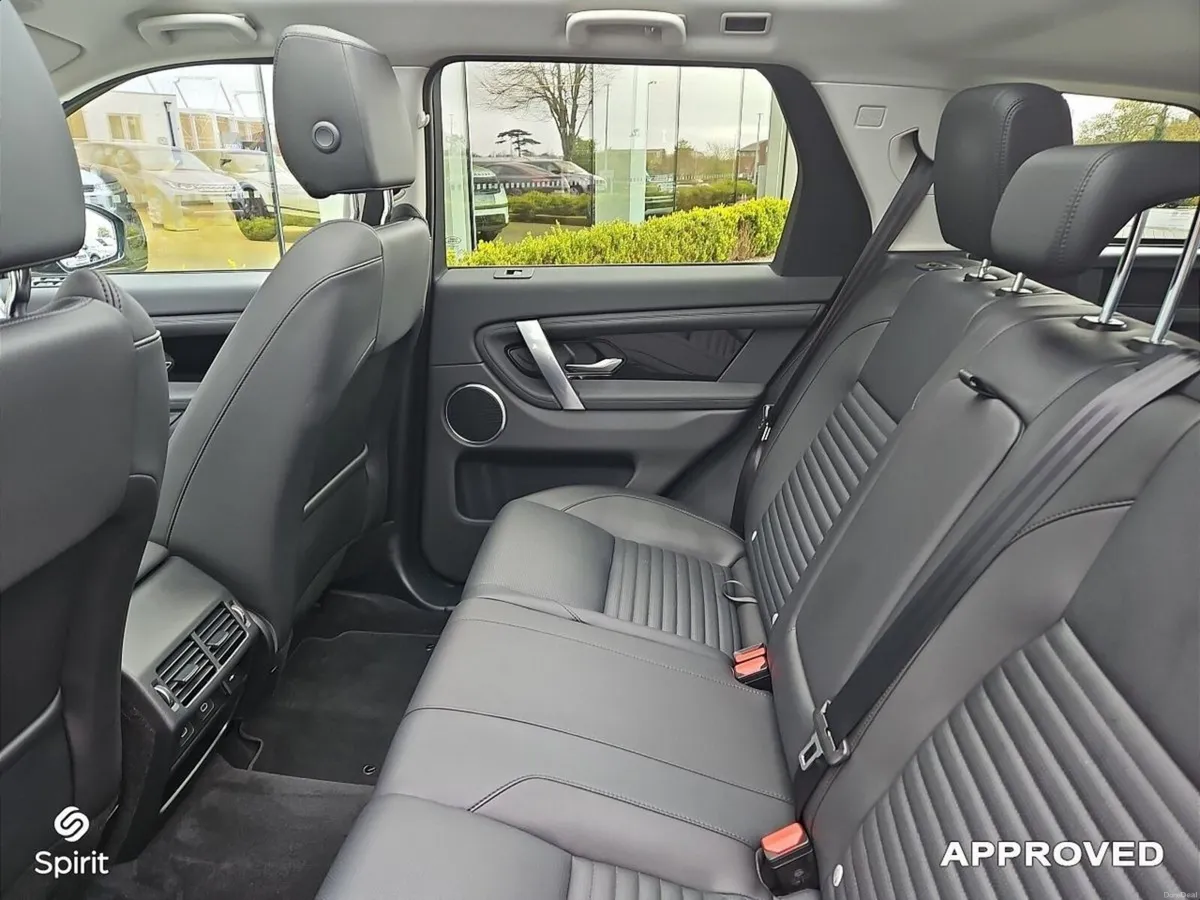 Land Rover Discovery Sport 1.5 I3 PHEV 309 PS AWD - Image 5