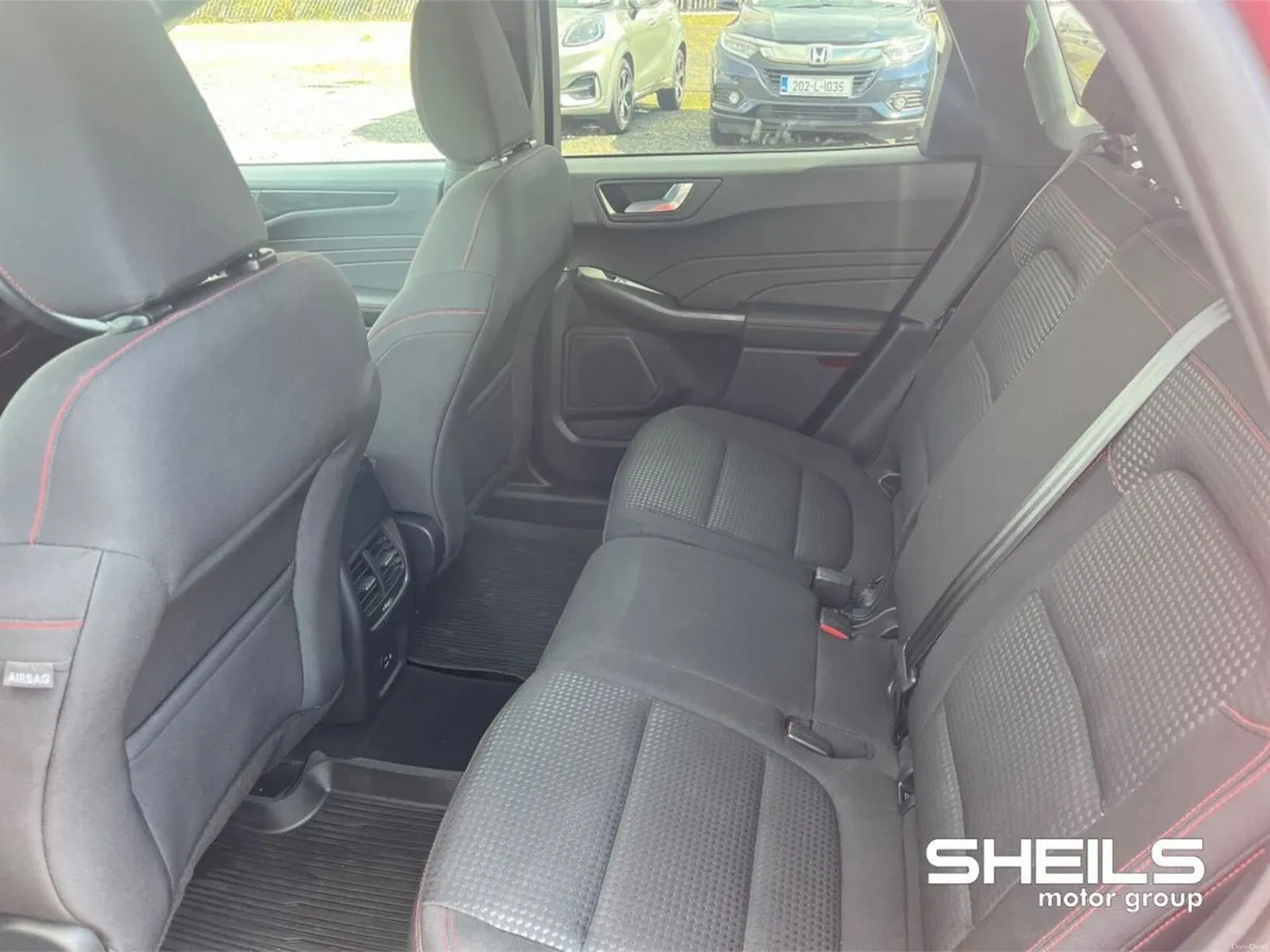 Ford Kuga 2.5 Duratec 190PS FHEV ST-Line Auto - Image 6