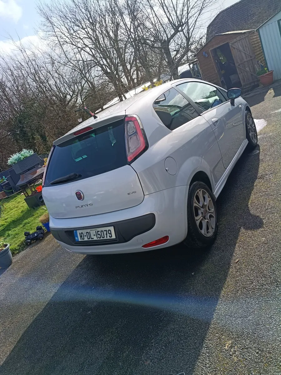 Fiat Punto Evo 1.4. Nev NCT - Image 1