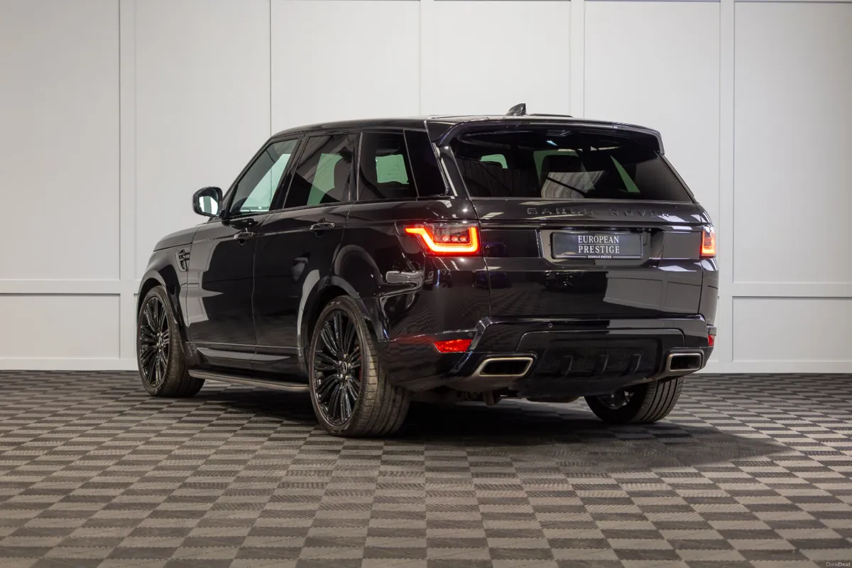 2021 Range Rover Sport P400e HSE Dynamic *Pan Roof - Image 4