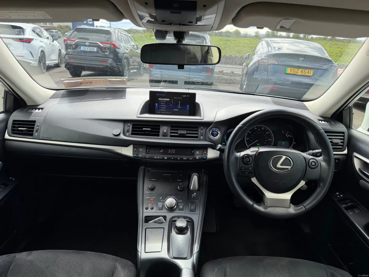 CT200h - Self charging Hybrid - Executive - Image 2