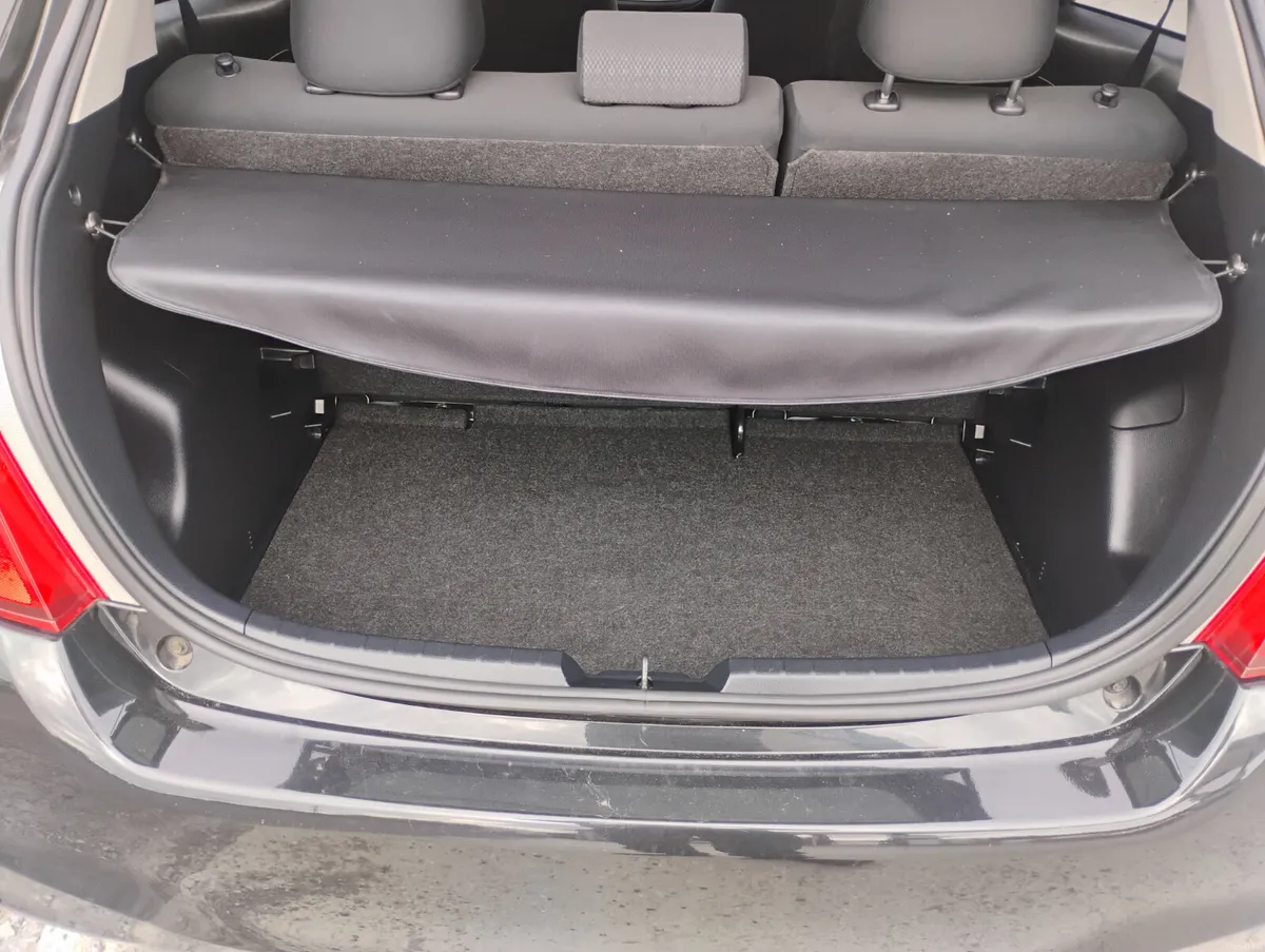 Toyota Vitz 2013 - Image 3