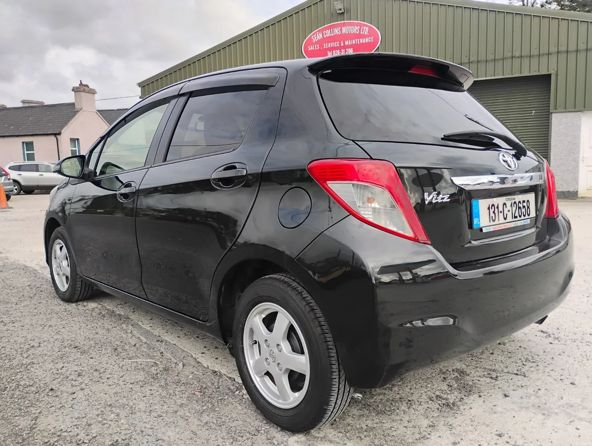 Toyota Vitz 2013 - Image 4