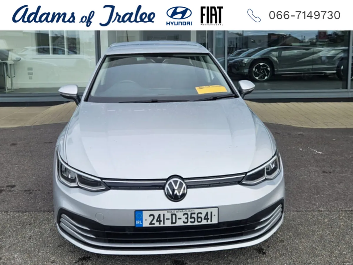 Volkswagen Golf LIFE 2.0 TDI 115HP 5DR - Image 2