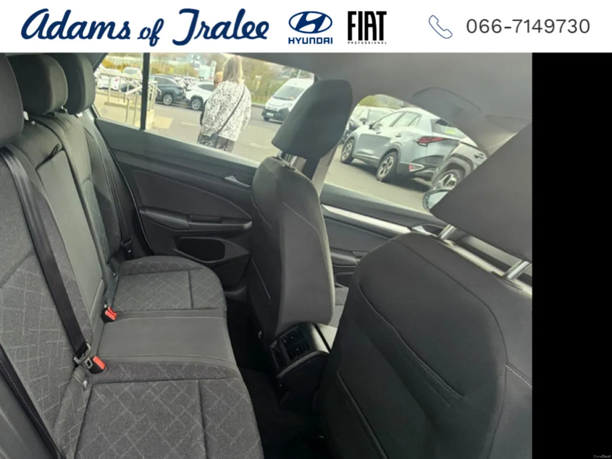 Volkswagen Golf LIFE 2.0 TDI 115HP 5DR - Image 6