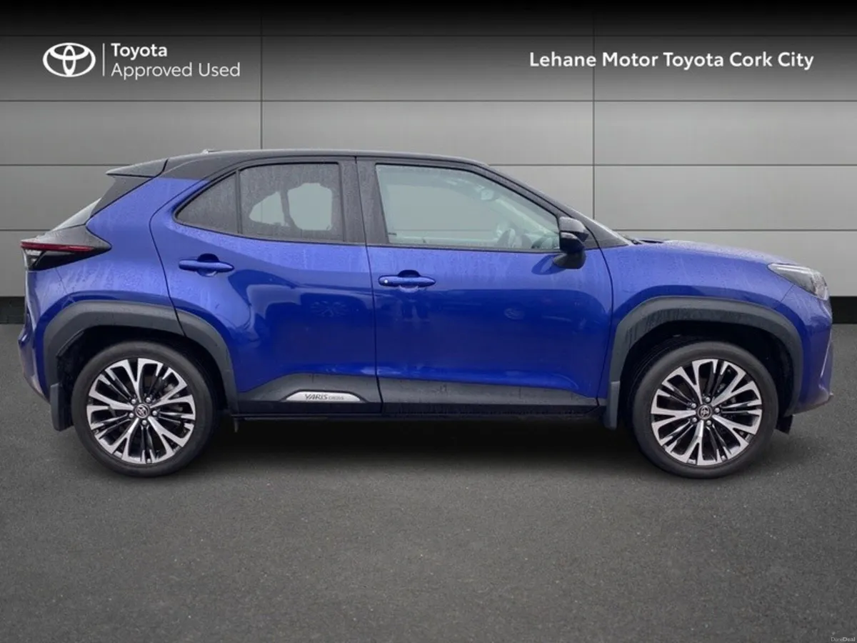 Toyota Yaris Cross CR CROSS SOL 4DR AUTO - Image 3