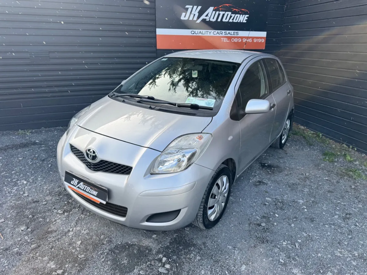 Toyota Yaris MC 1.0 TERRA 5DR - Image 3