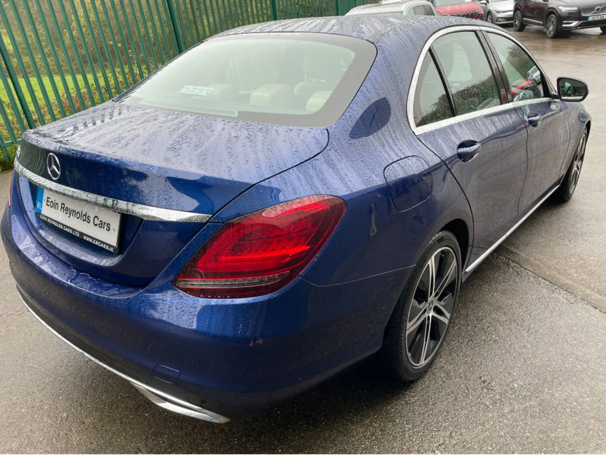 Mercedes-Benz C-Class C220 D AMG SPORT AUTO HIGH S - Image 6