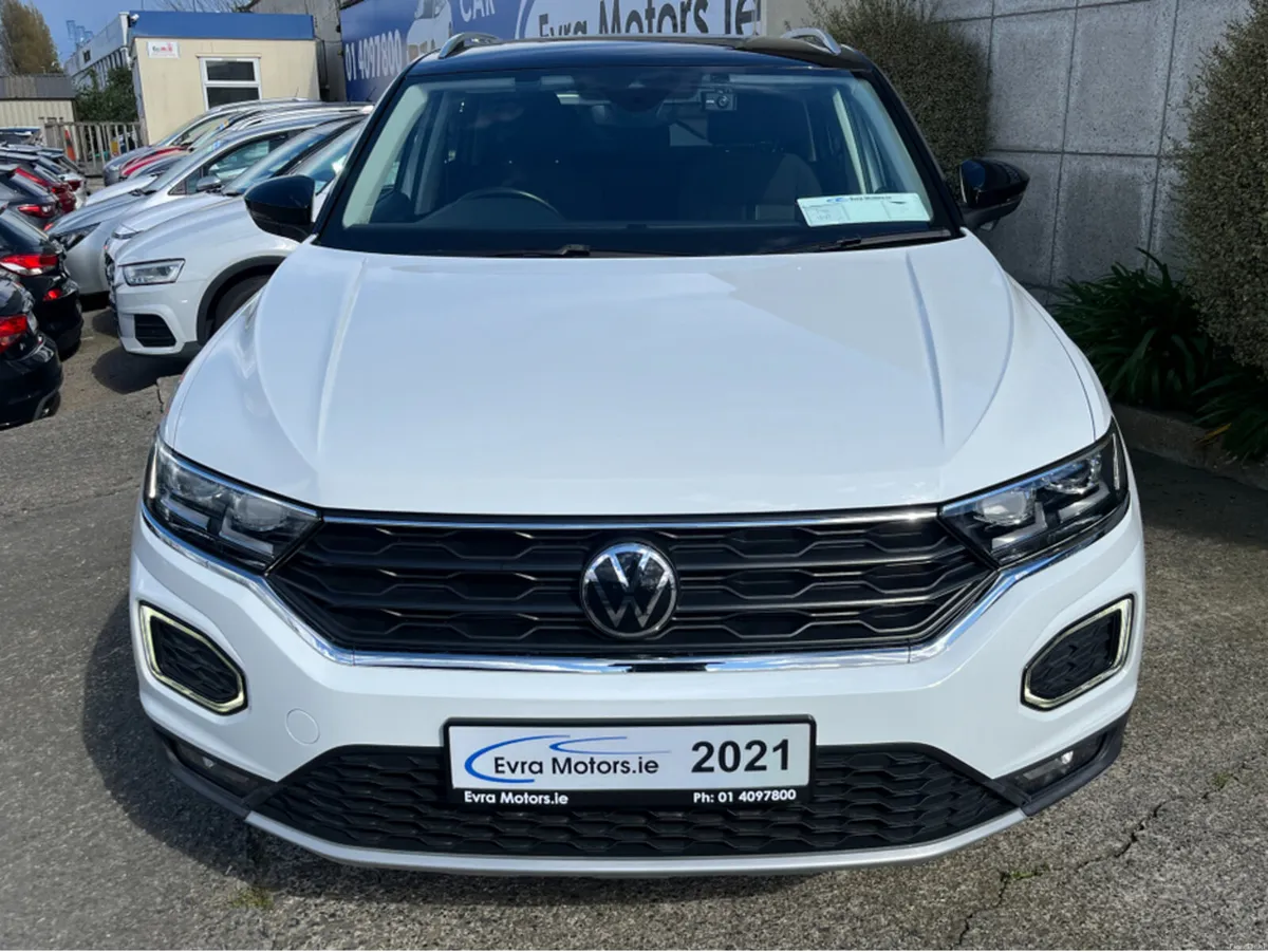 Volkswagen T-Roc STYLE DESIGN AUTOMATIC 2.0 DIESEL - Image 2