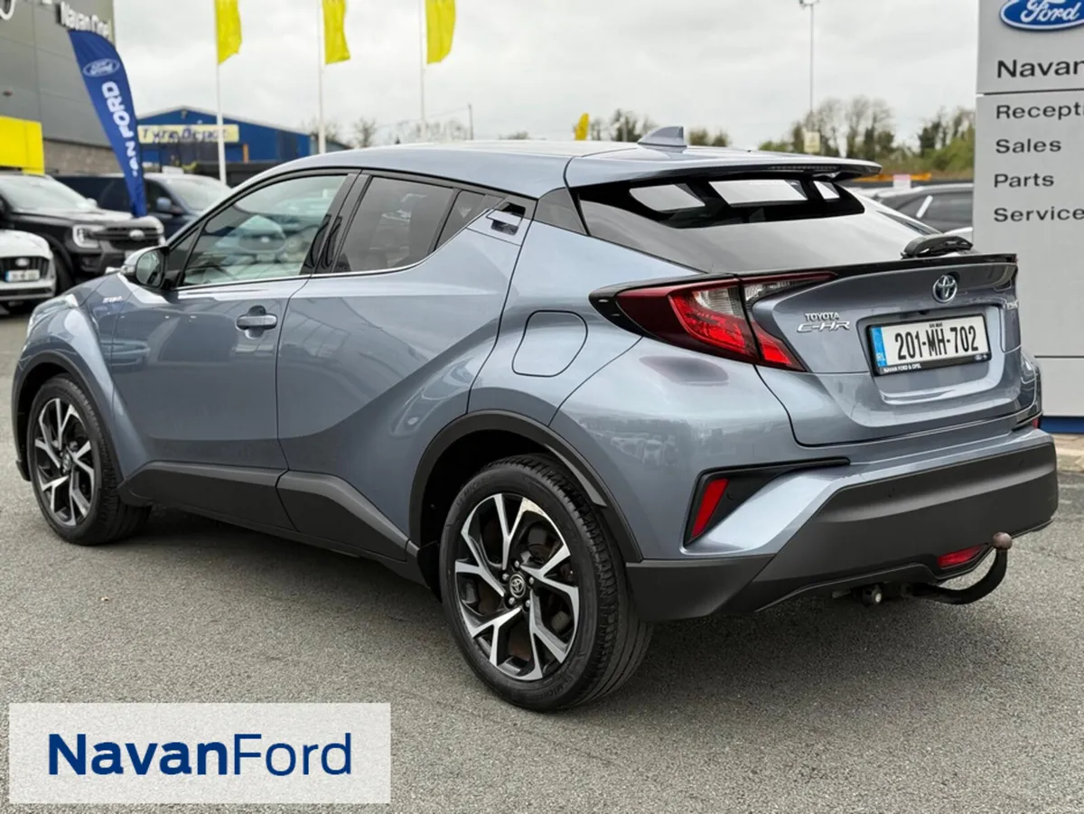 Toyota C-HR 1.8 HYBRID SPORT **12 Month Warranty** - Image 4
