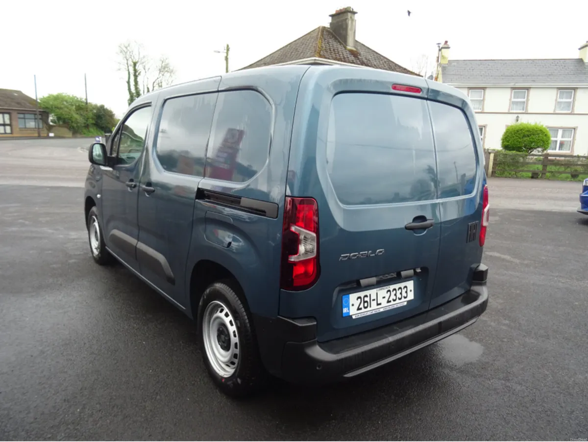 Fiat Doblo SWB 1.5  ***SALE PRICE *** - Image 5