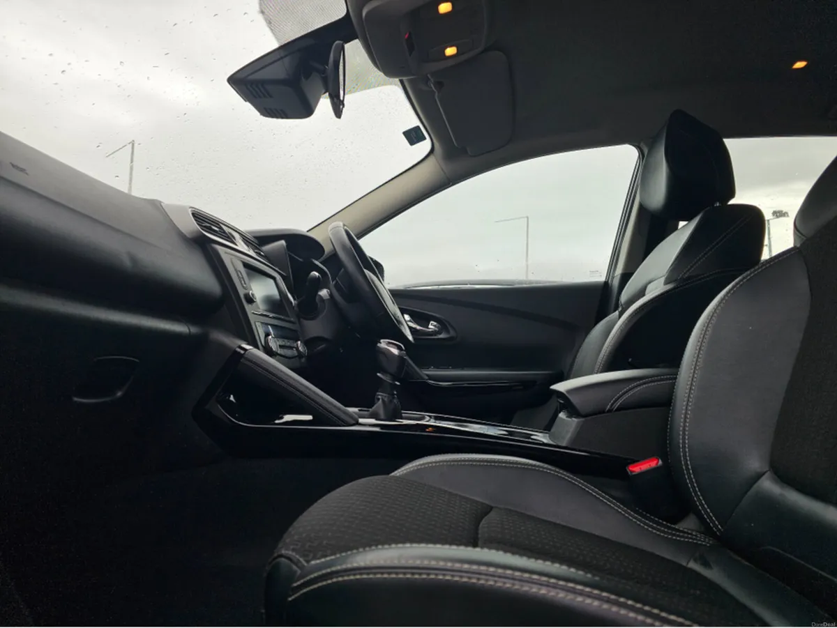 Renault Kadjar DYNAMIQUE S NAV  ** IRISH CAR ** LO - Image 4