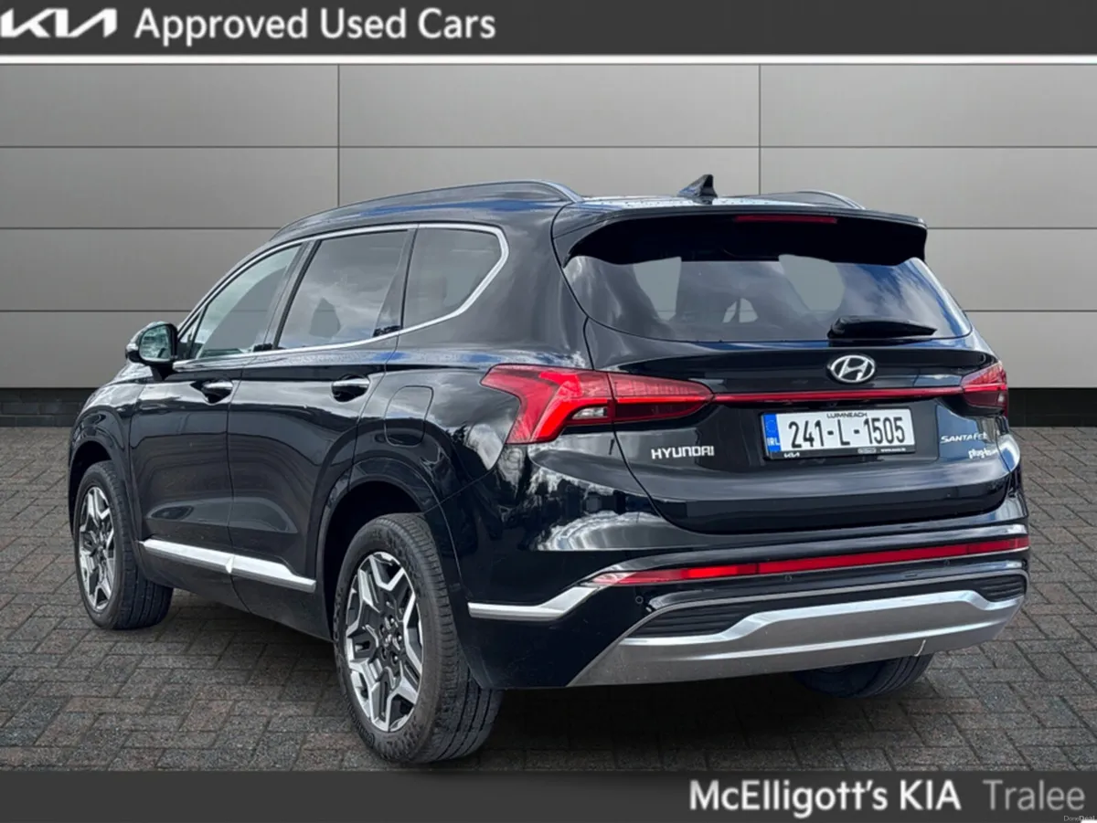 Hyundai Santa Fe PREMIUM PHEV 5DR AUTO - Image 3