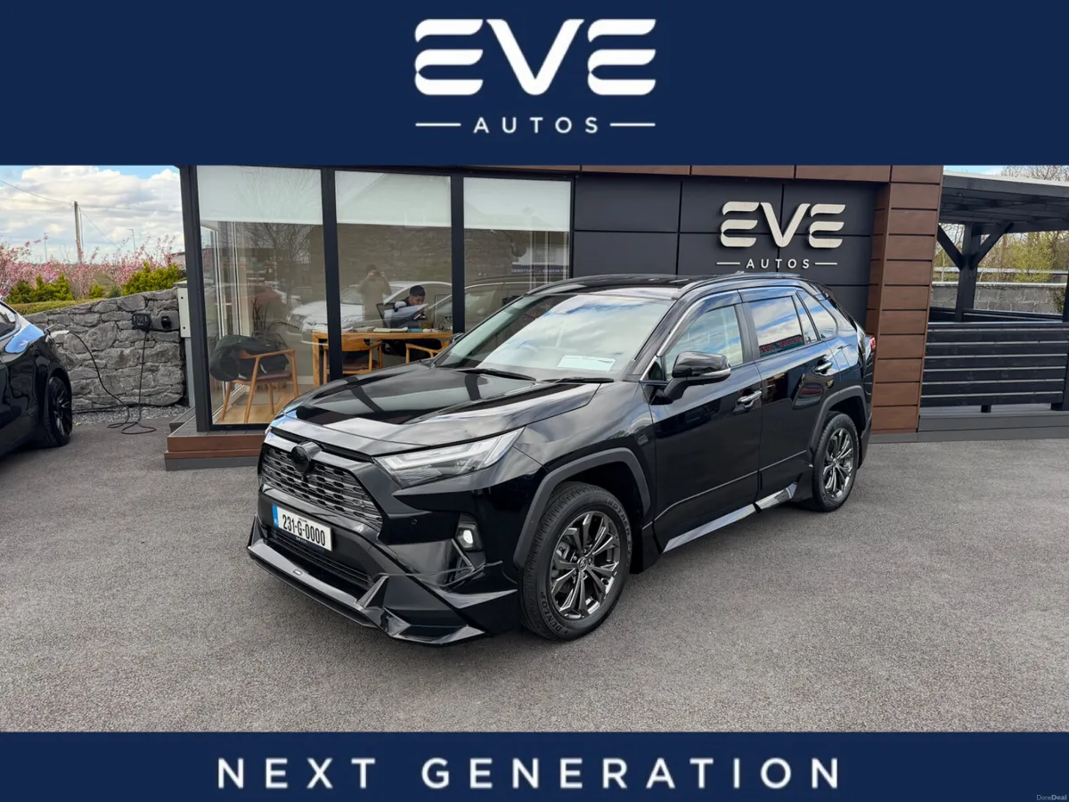 4X4 - Platinum TRD - New model - Image 1