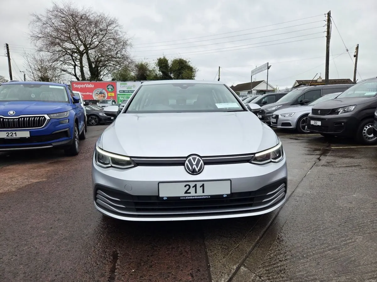 Volkswagen Golf LIFE TDI - Image 3