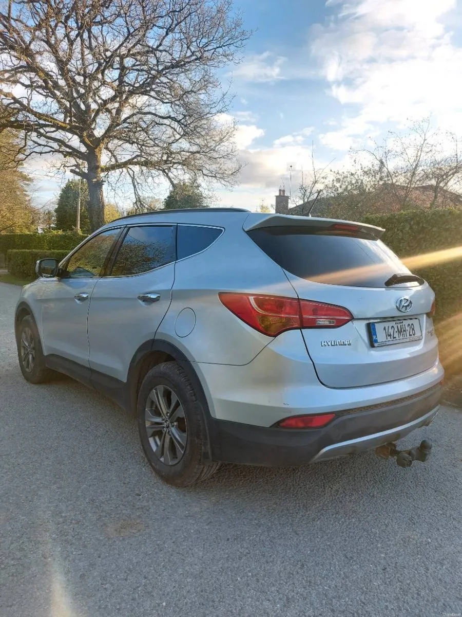 Hyundai santa fe - Image 3