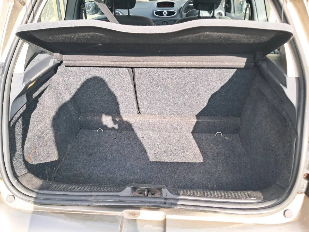 Renault Clio - Image 3