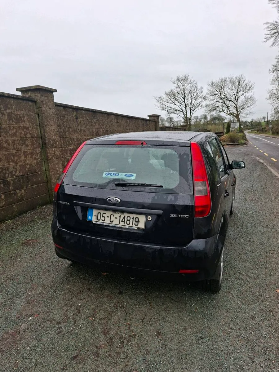 05 Ford Fiesta - Image 1