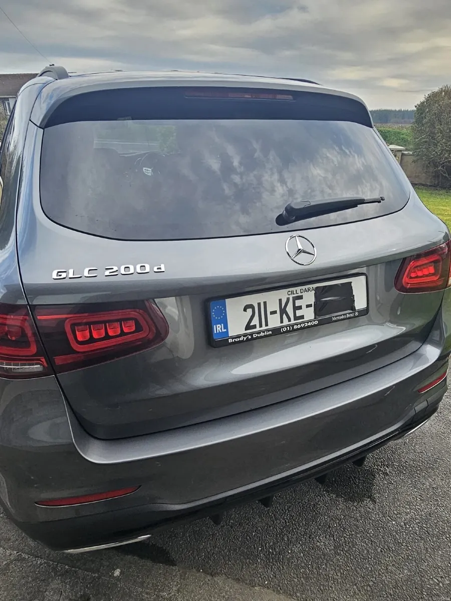 Mercedes-Benz GLC 2021 - Image 2