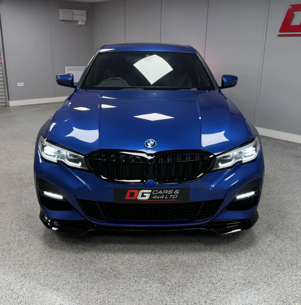 2022 BMW 330E M Sport Automatic - Image 2