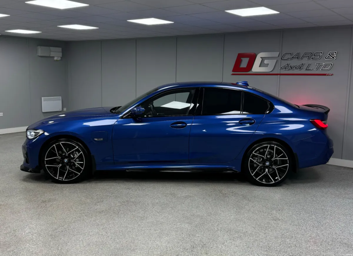 2022 BMW 330E M Sport Automatic - Image 4