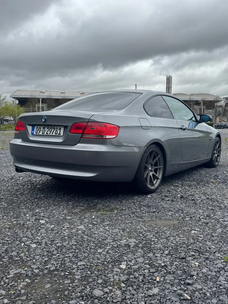 Bmw 320d - Image 4