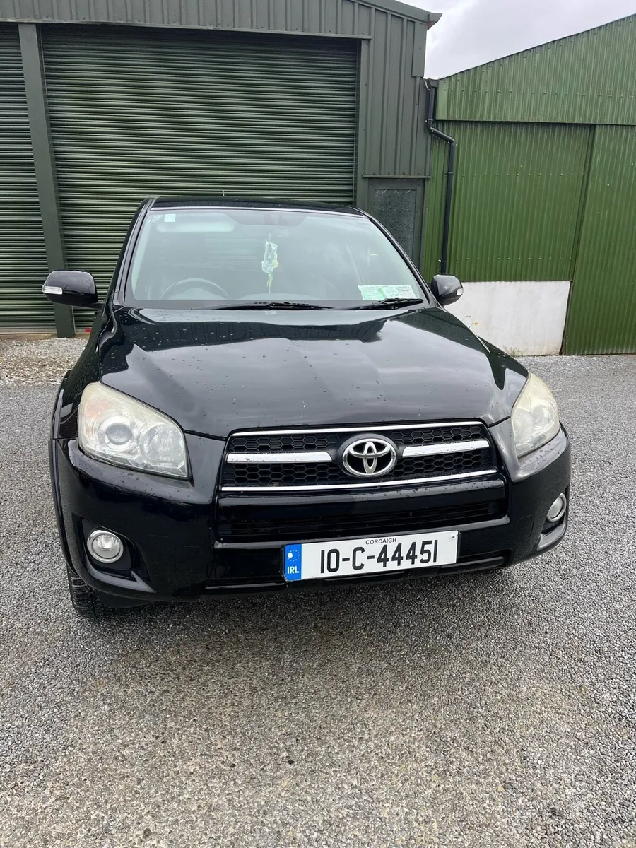 Toyota RAV4 - Image 1