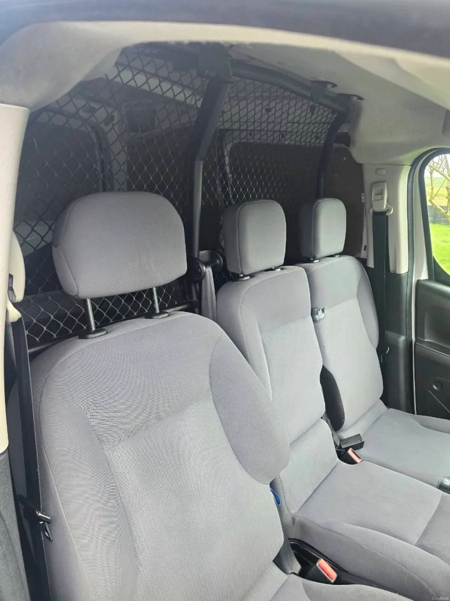 Peugeot Partner - Image 4