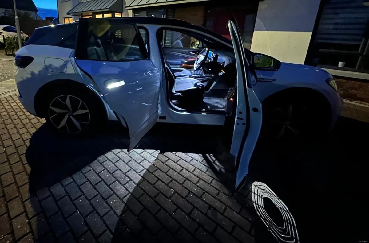 Volkswagen ID.4 GTX 2022/2 35,400km - Image 3