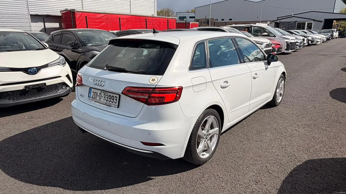 Audi A3 2020 - Image 6