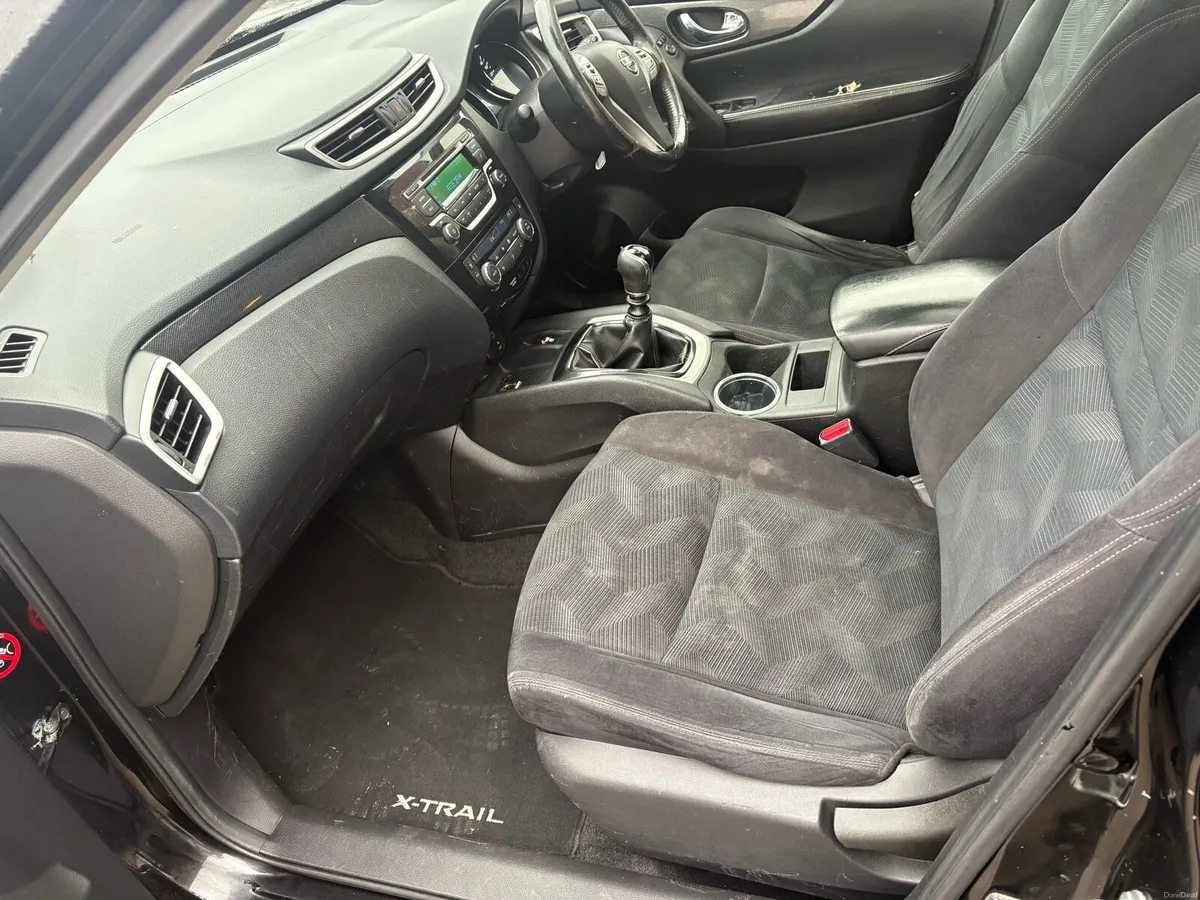 151 Nissan x-trail 7 seater - Image 6