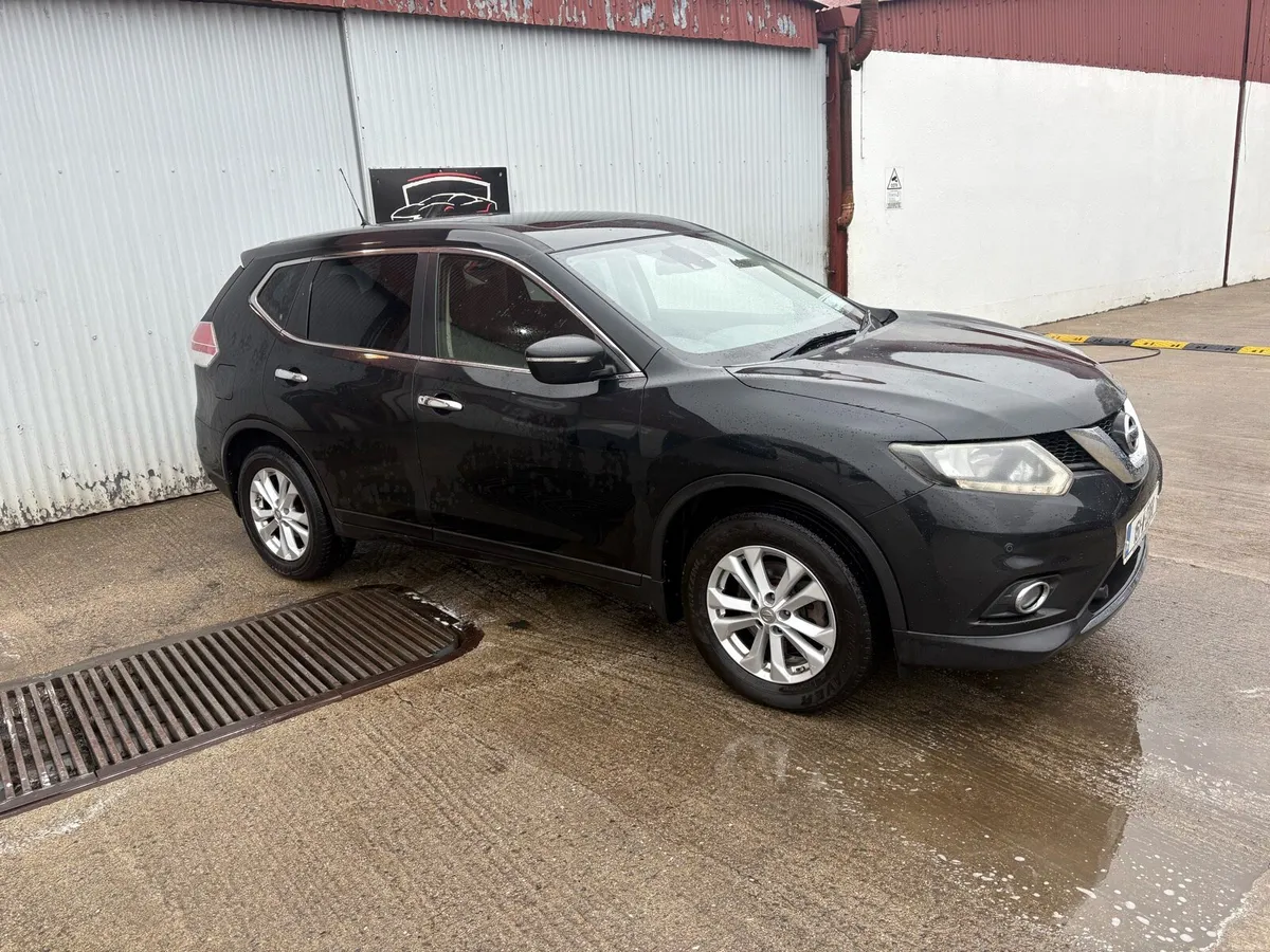 151 Nissan x-trail 7 seater - Image 3