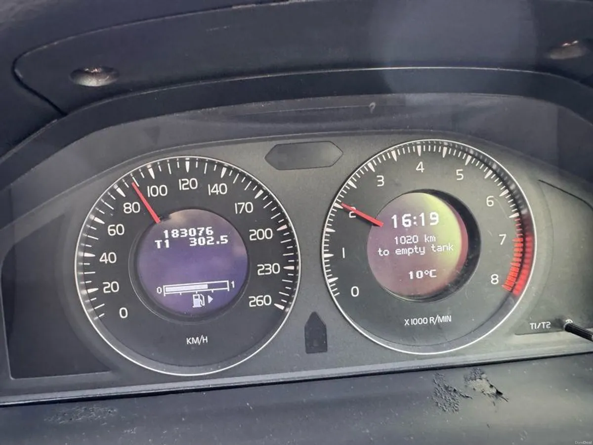 2012 Volvo S60 2 litre diesel - Image 4