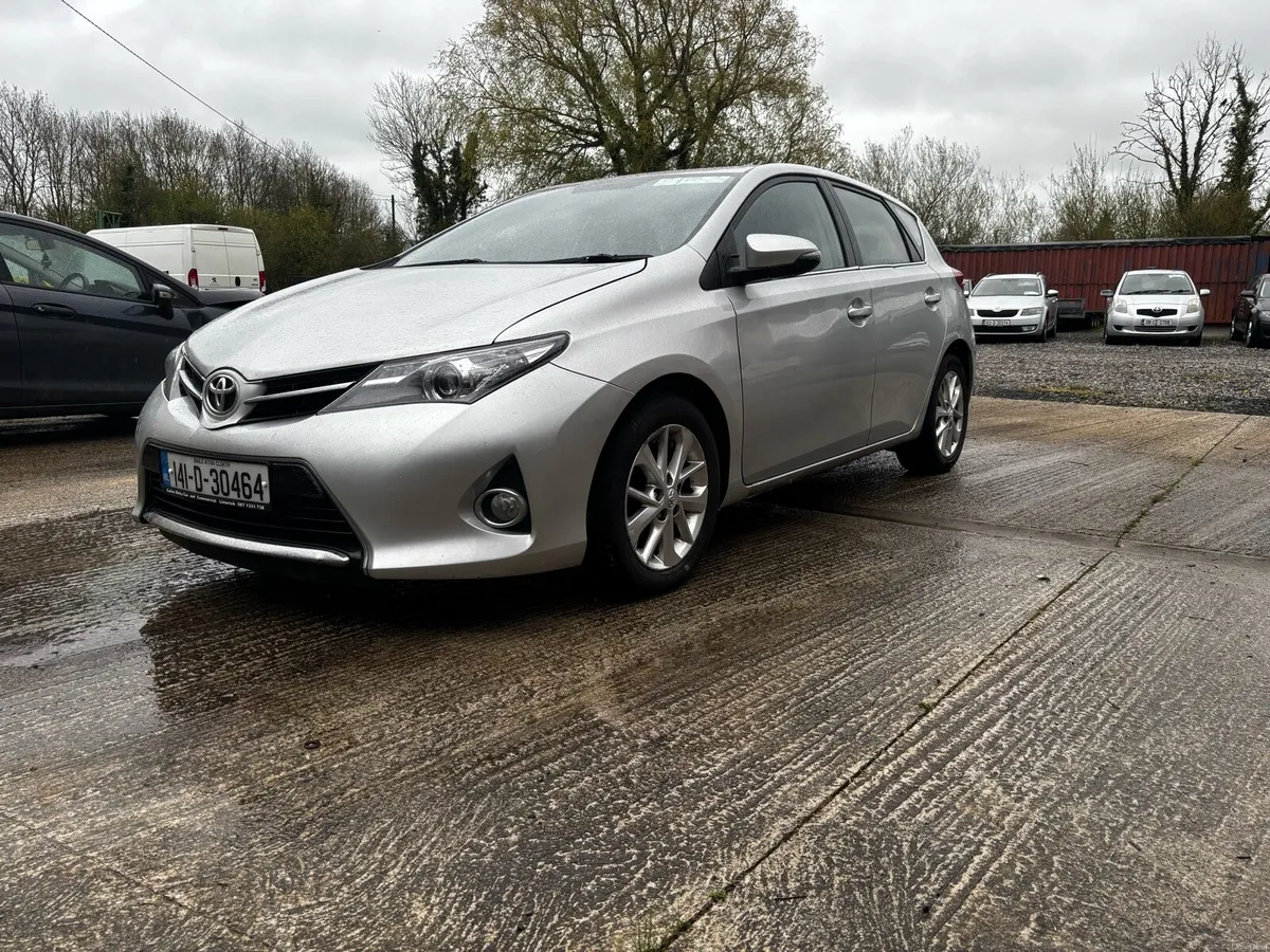 141 Toyota auris 1.4 d4d - Image 3
